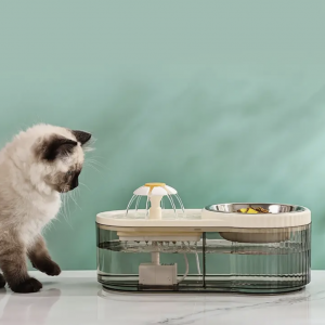 90. COMEDERO DE GATOS CON FUENTE